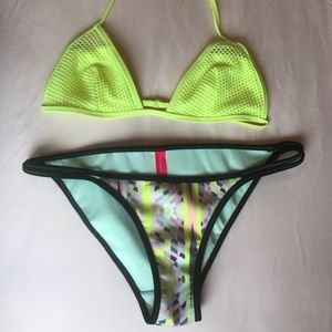 Victoria’s Secret Size XS Bikini